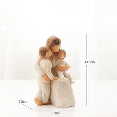 Nordic Style Resin Decoration For A Family Of Three