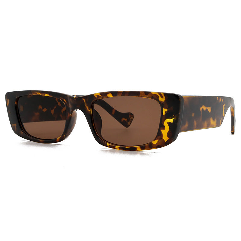 UV400 Cross-border Retro Fashion Small Frame Men And Women Sunglasses in tortoiseshell design.