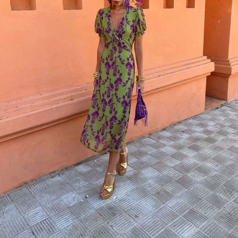 Summer V-neck Short-sleeved Dress Fashion Flowers Printed Slim Beach Dresses For Women Clothing in green with floral design.