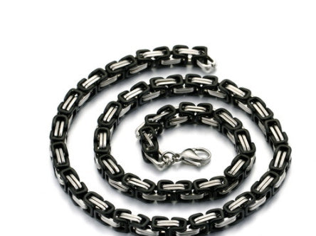 Stainless steel punk Necklace featuring a unique design, perfect for fashion jewellery from Fashion Nova this Christmas.