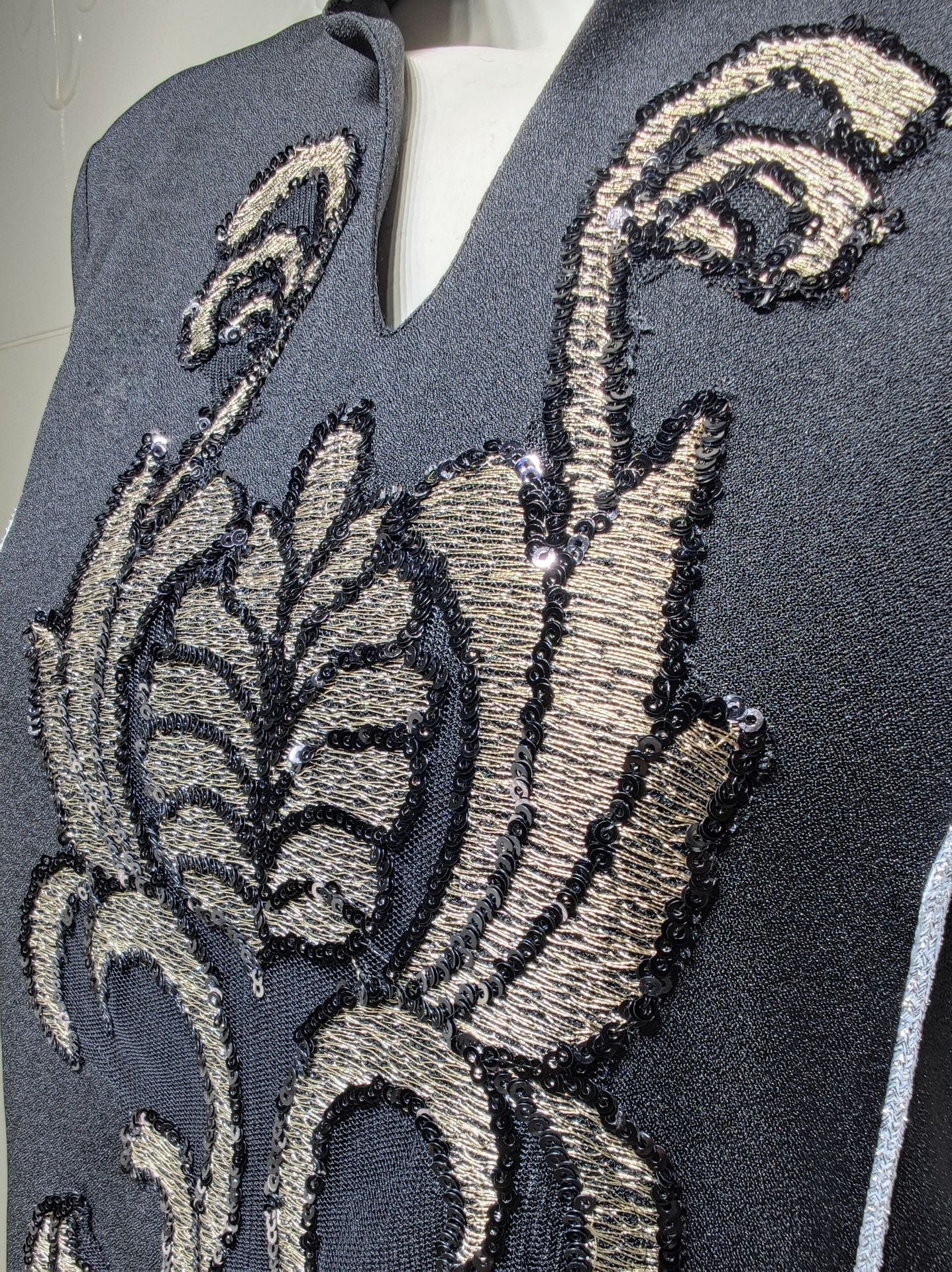 Ladies Fashion Embroidered Long Dress