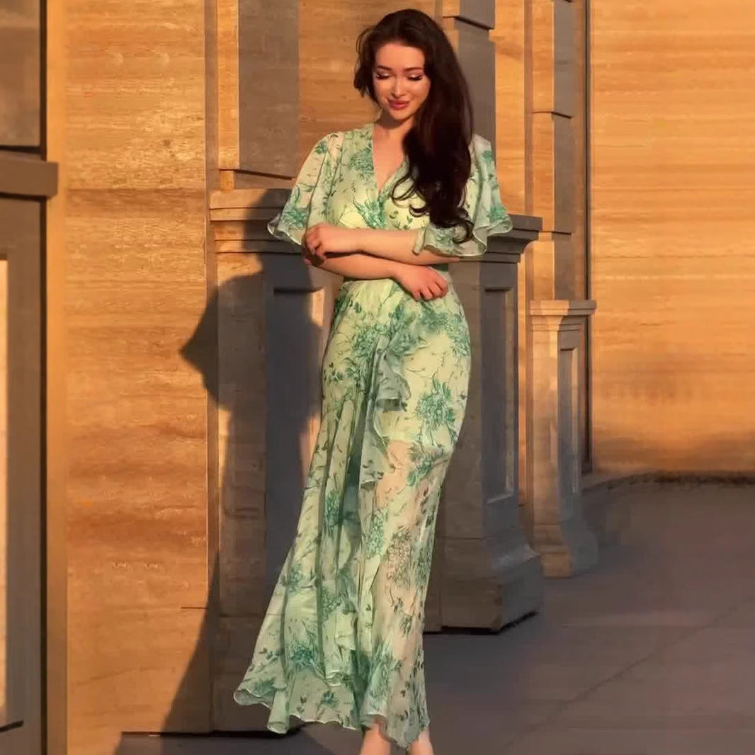 Soft Fresh And Sexy Short Sleeve Floral Dress in green floral pattern, perfect for summer fashion.