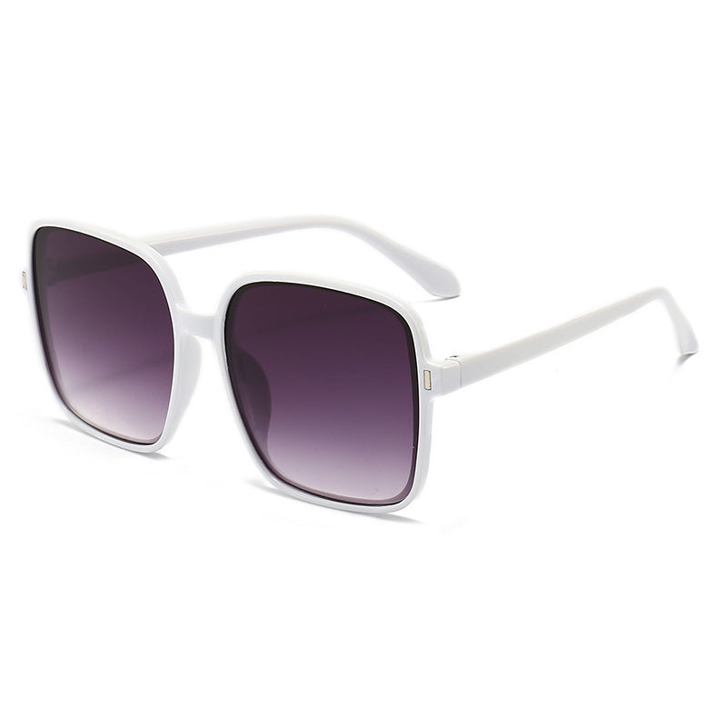Men And Women With Fashion Simple Sunglasses in stylish white frame with gradient gray lenses.