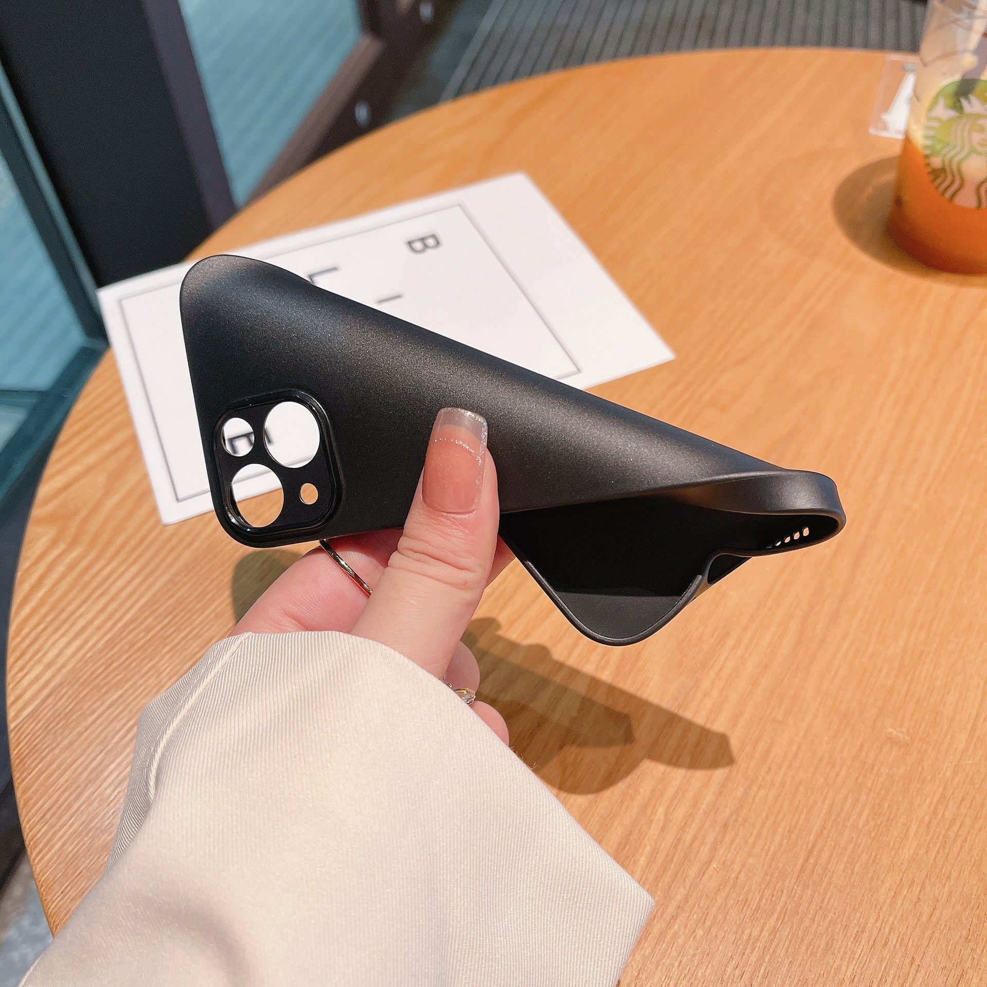 Ultra-thin Frosted Heat Dissipation Fine Hole Phone Case