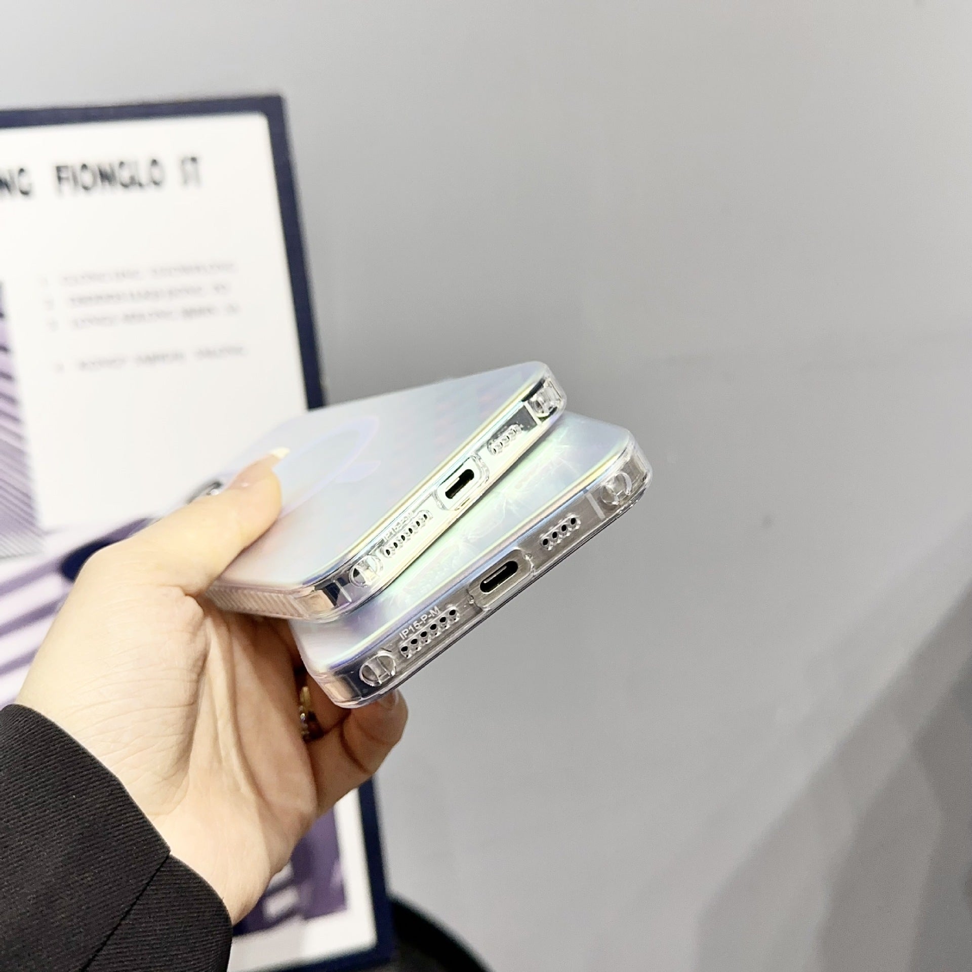 Laser Gradient Drop-resistant Frosted Magnetic Phone Case